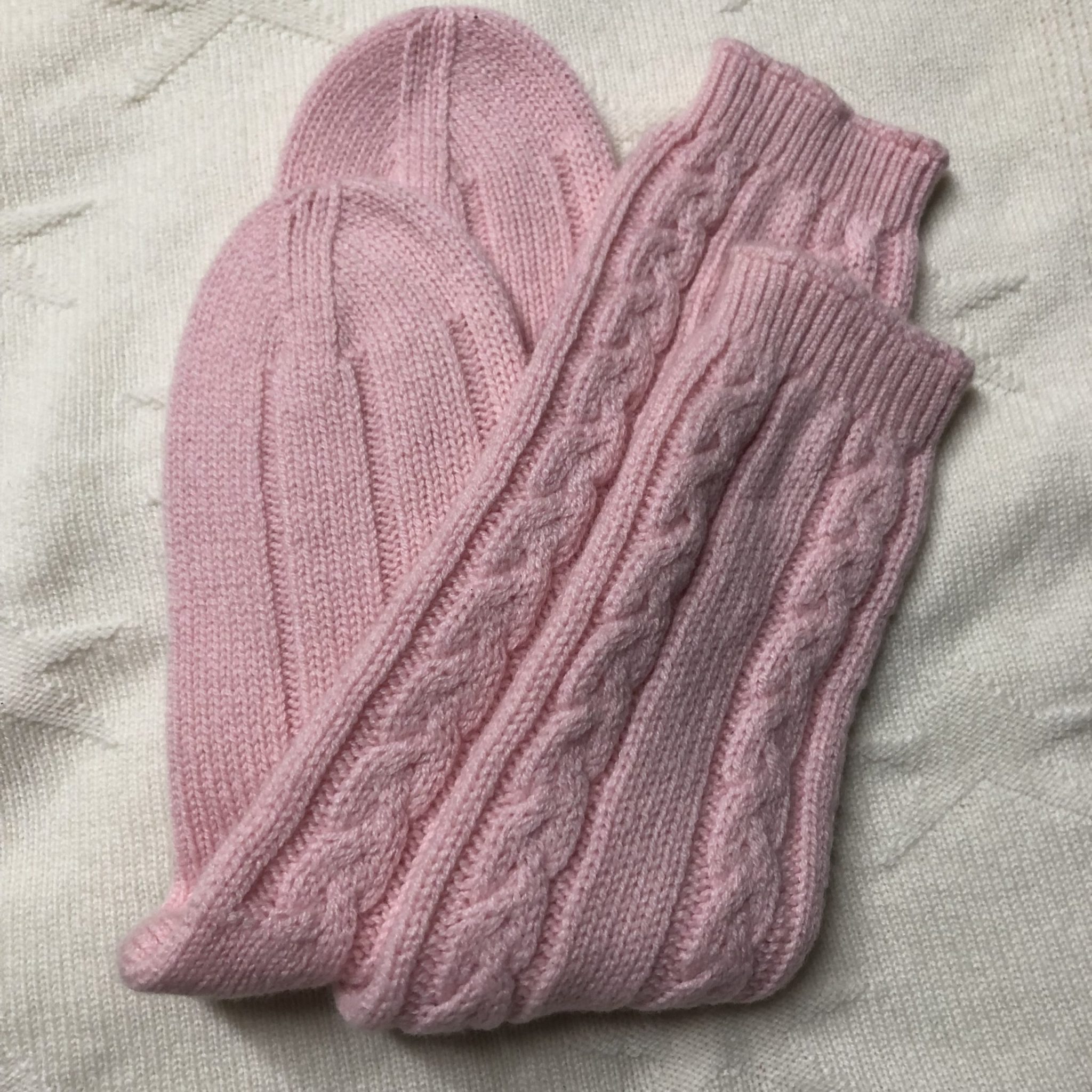 H&H Scottish Cashmere Bed Socks (Cable-Knit) - Pink